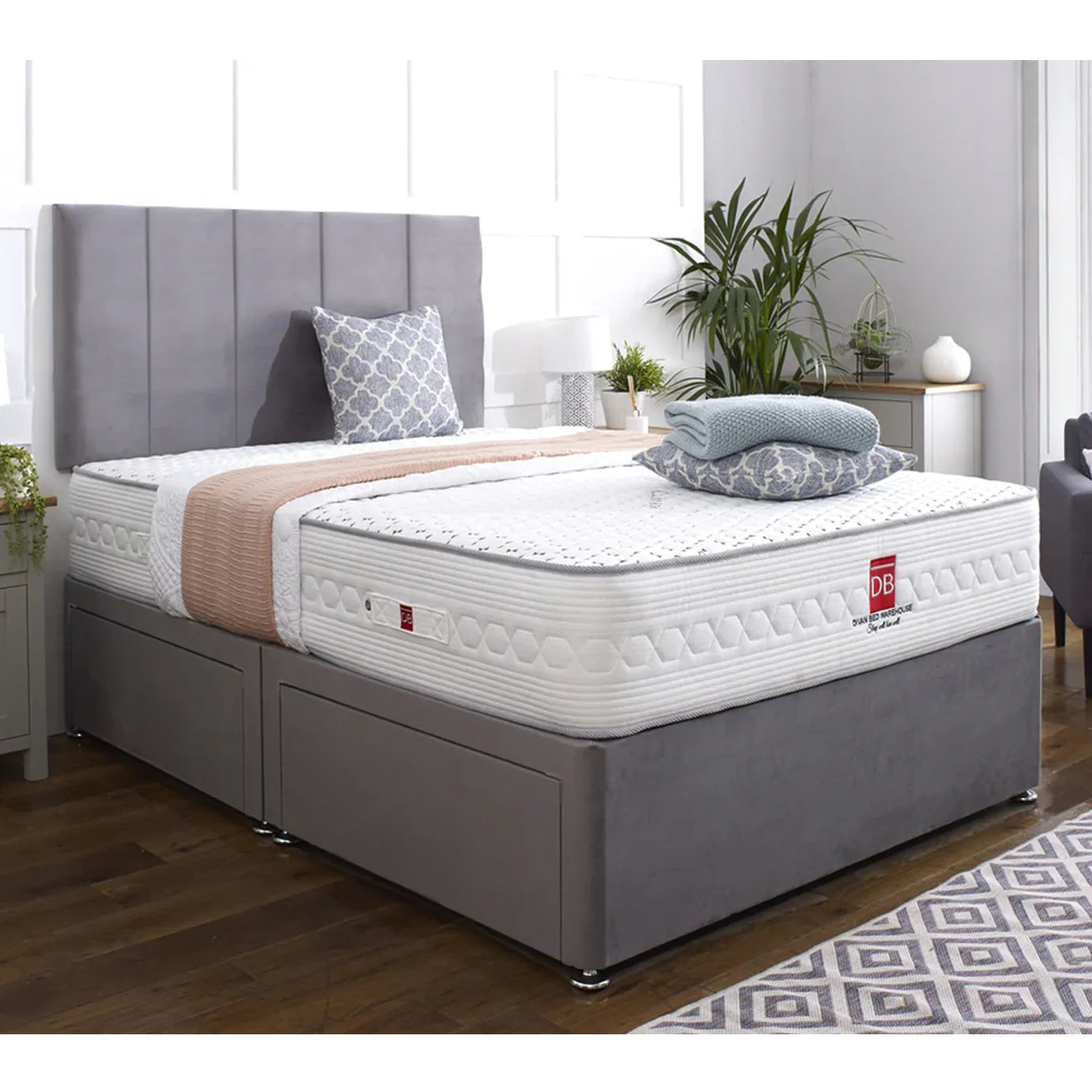 Super King Divan Bed with Optional Mattress & Storage Drawers